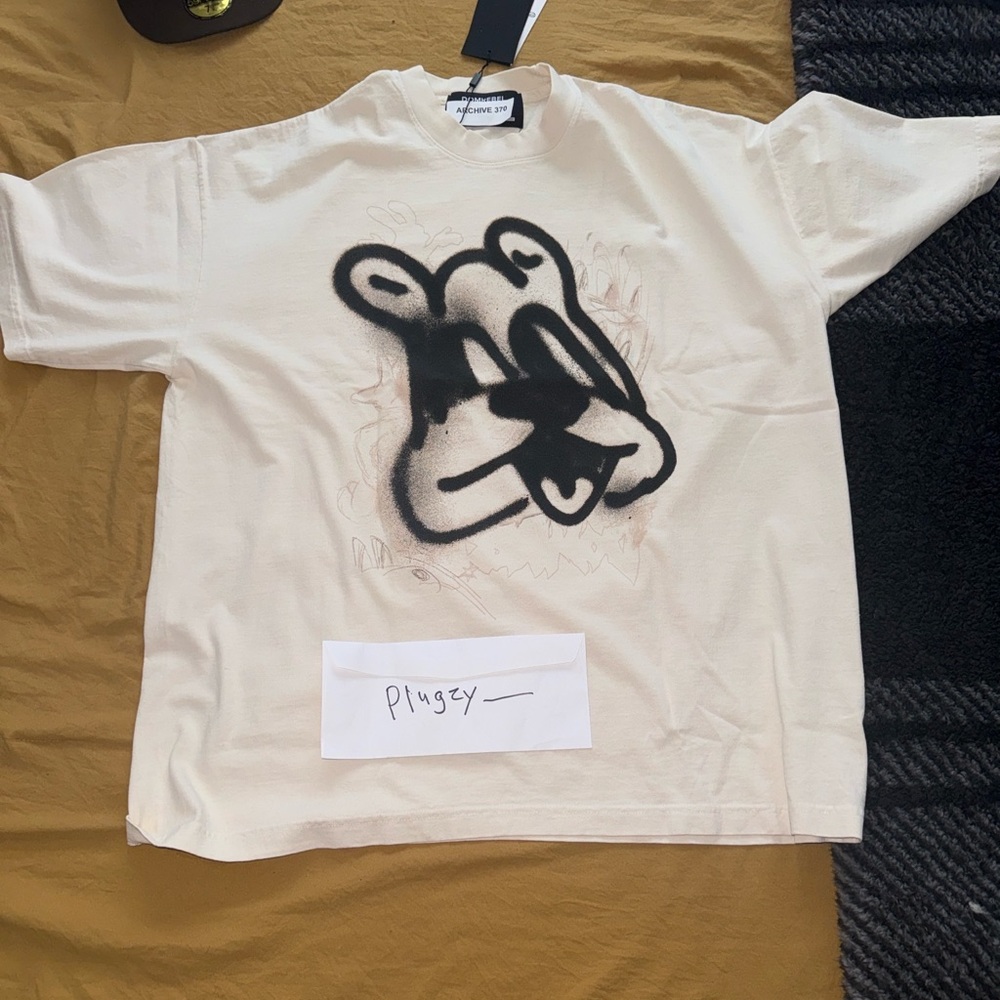 Dom rebel tee